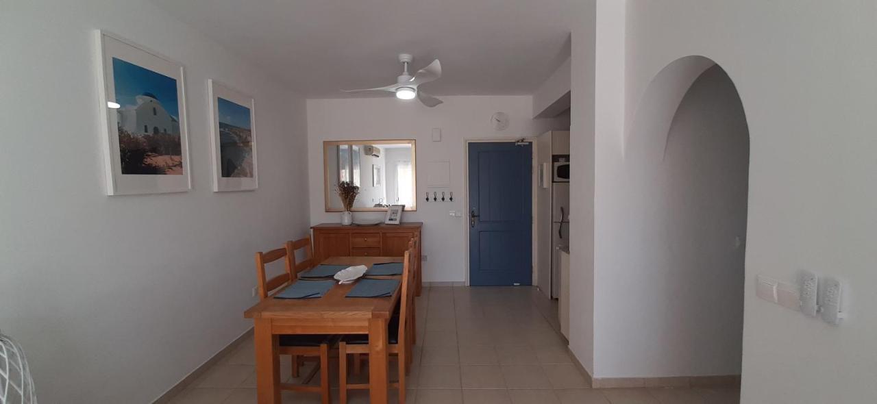 Limnaria Gardens - Superb Modern 1 Bed Apartment With Pool Views بافوس المظهر الخارجي الصورة