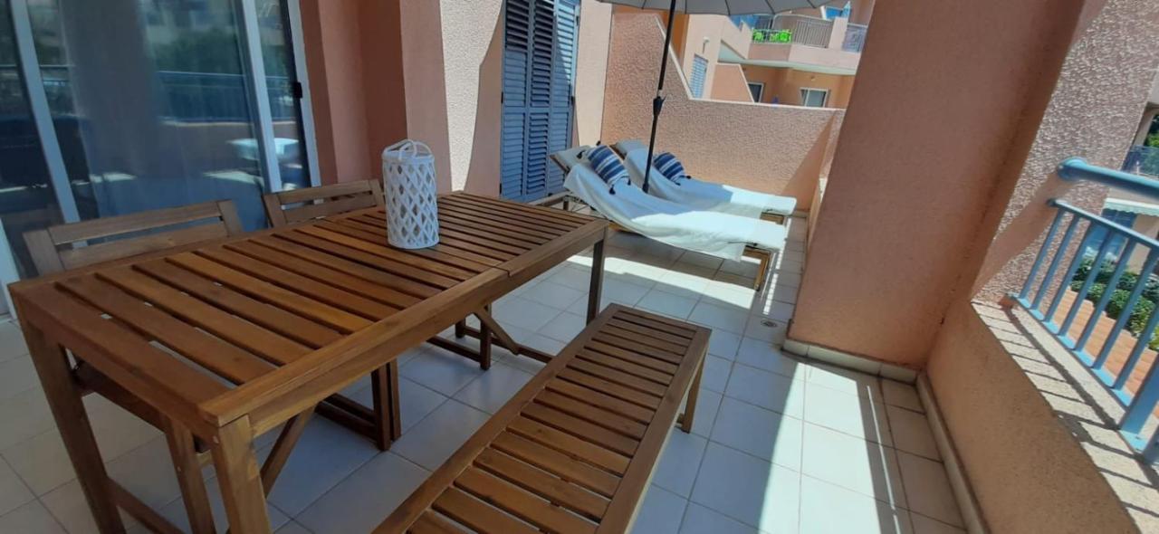 Limnaria Gardens - Superb Modern 1 Bed Apartment With Pool Views بافوس المظهر الخارجي الصورة