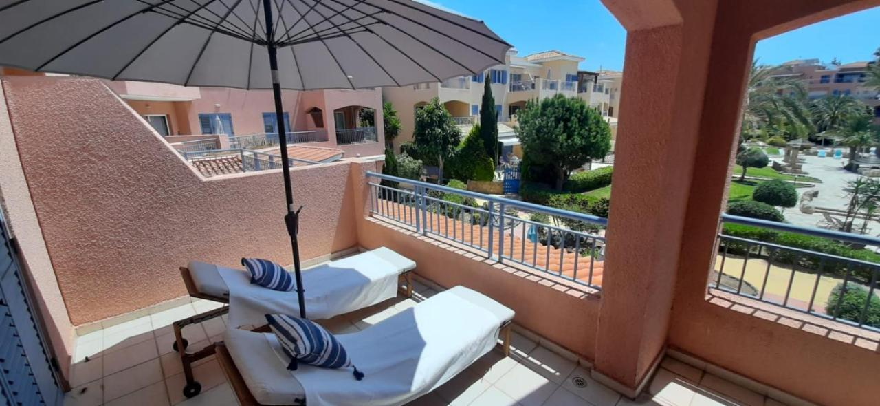 Limnaria Gardens - Superb Modern 1 Bed Apartment With Pool Views بافوس المظهر الخارجي الصورة